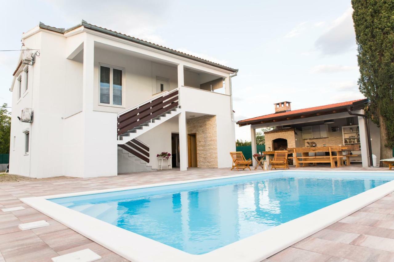 Villa Nava بنكوفاتش المظهر الخارجي الصورة
